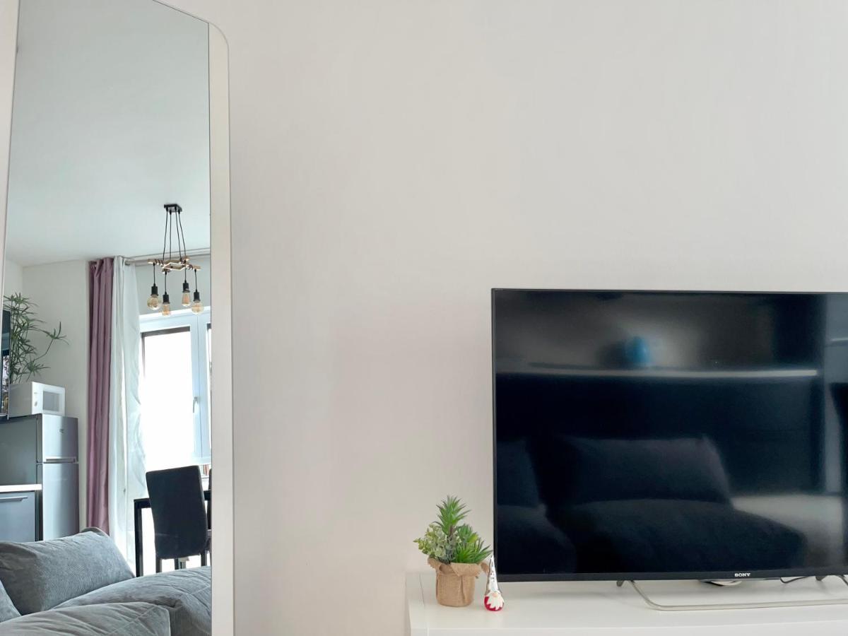 The White House, Modern Apartment In Center มิลาน ภายนอก รูปภาพ